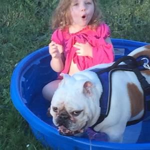 Meet your Posher, Laura